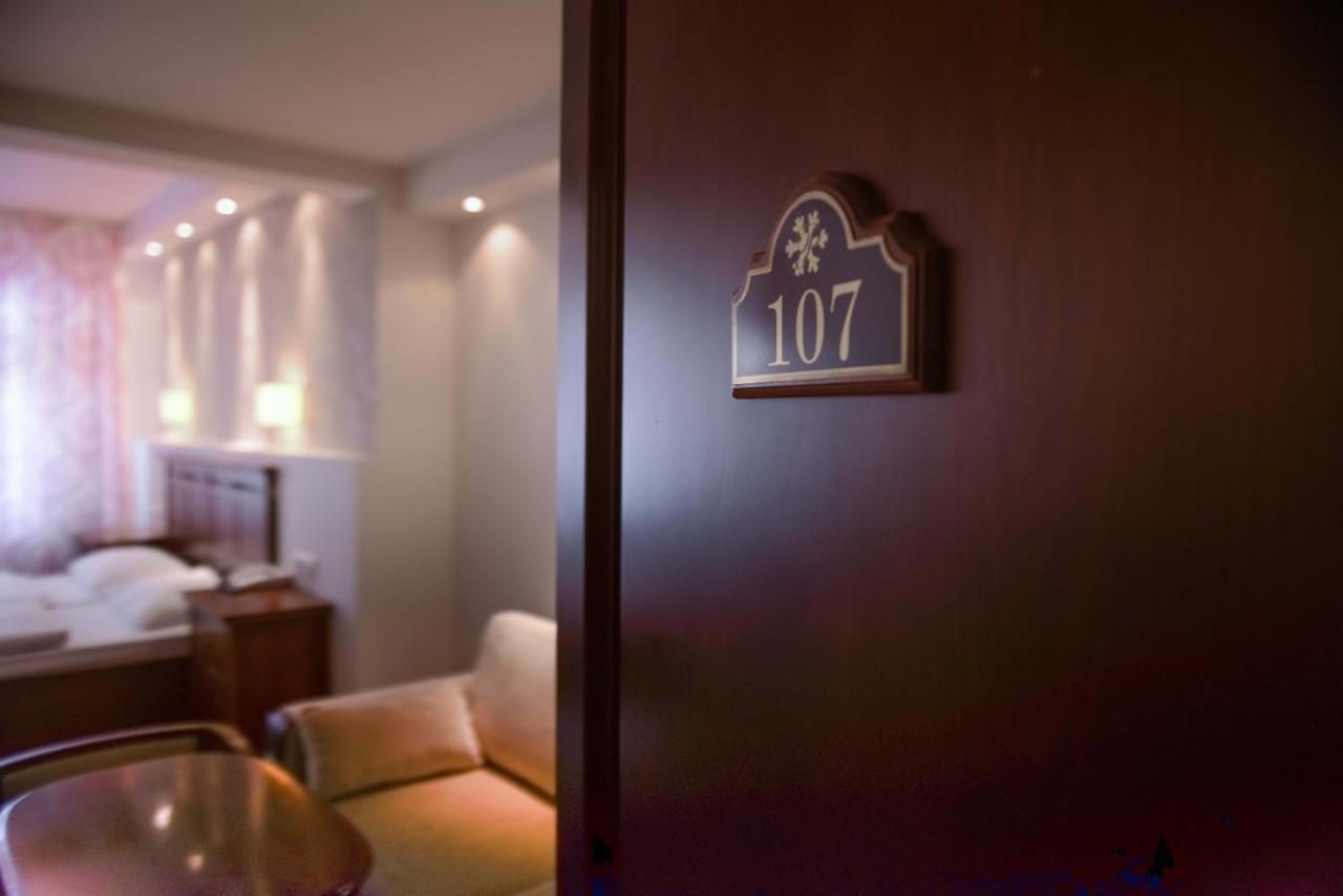 Hotel Pahuljica Влашич Екстериор снимка