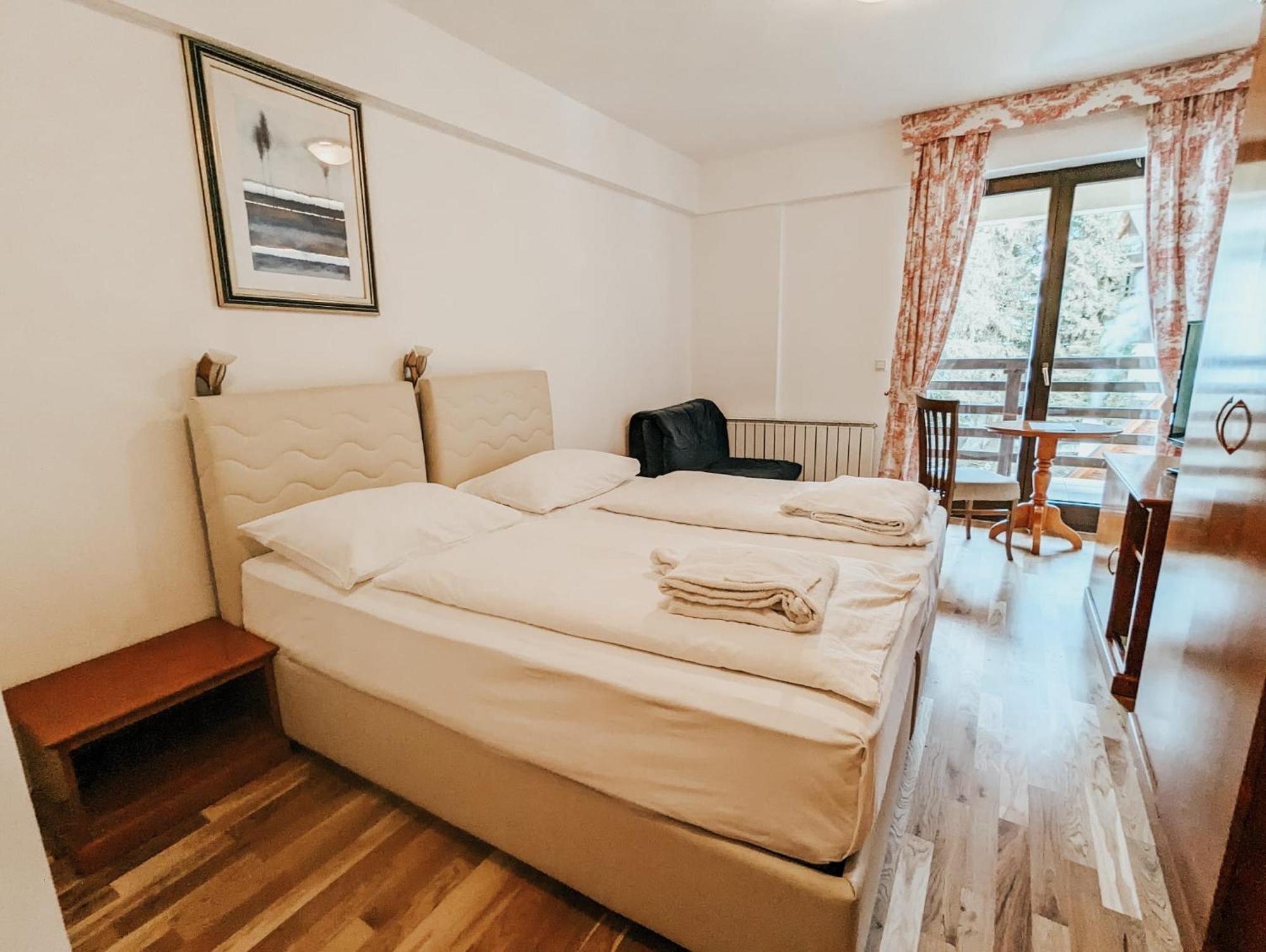 Hotel Pahuljica Влашич Екстериор снимка