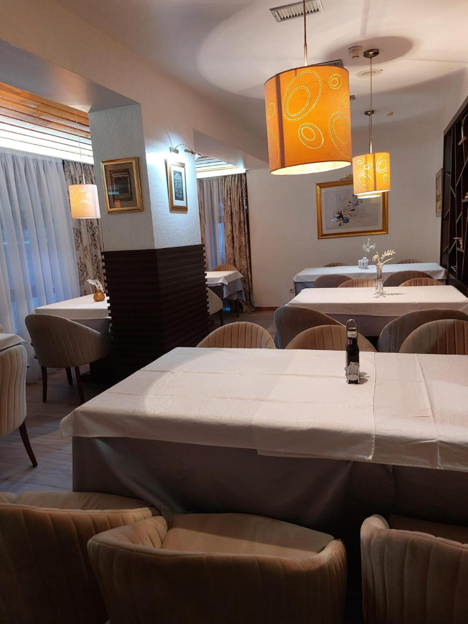 Hotel Pahuljica Влашич Екстериор снимка