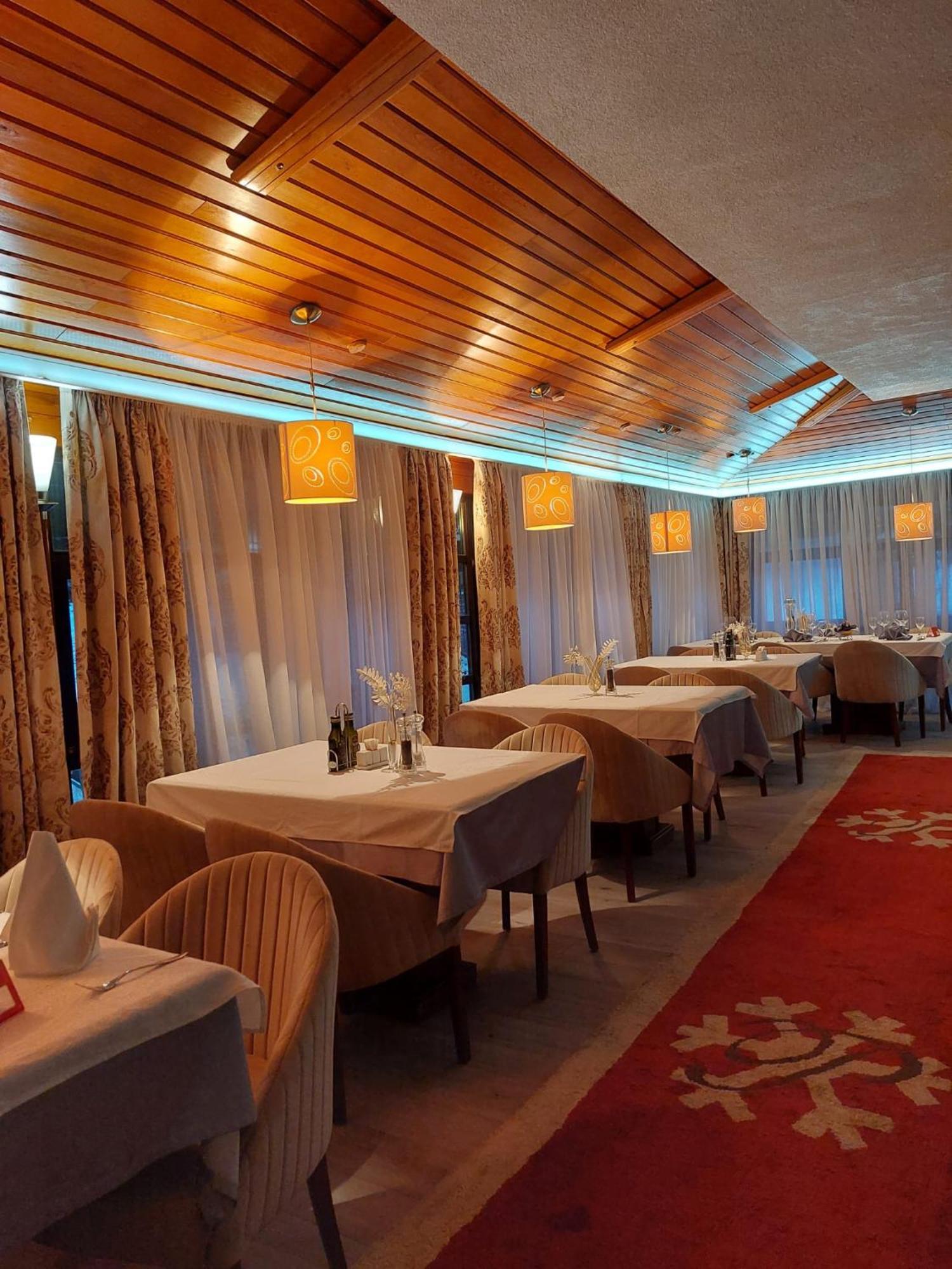 Hotel Pahuljica Влашич Екстериор снимка